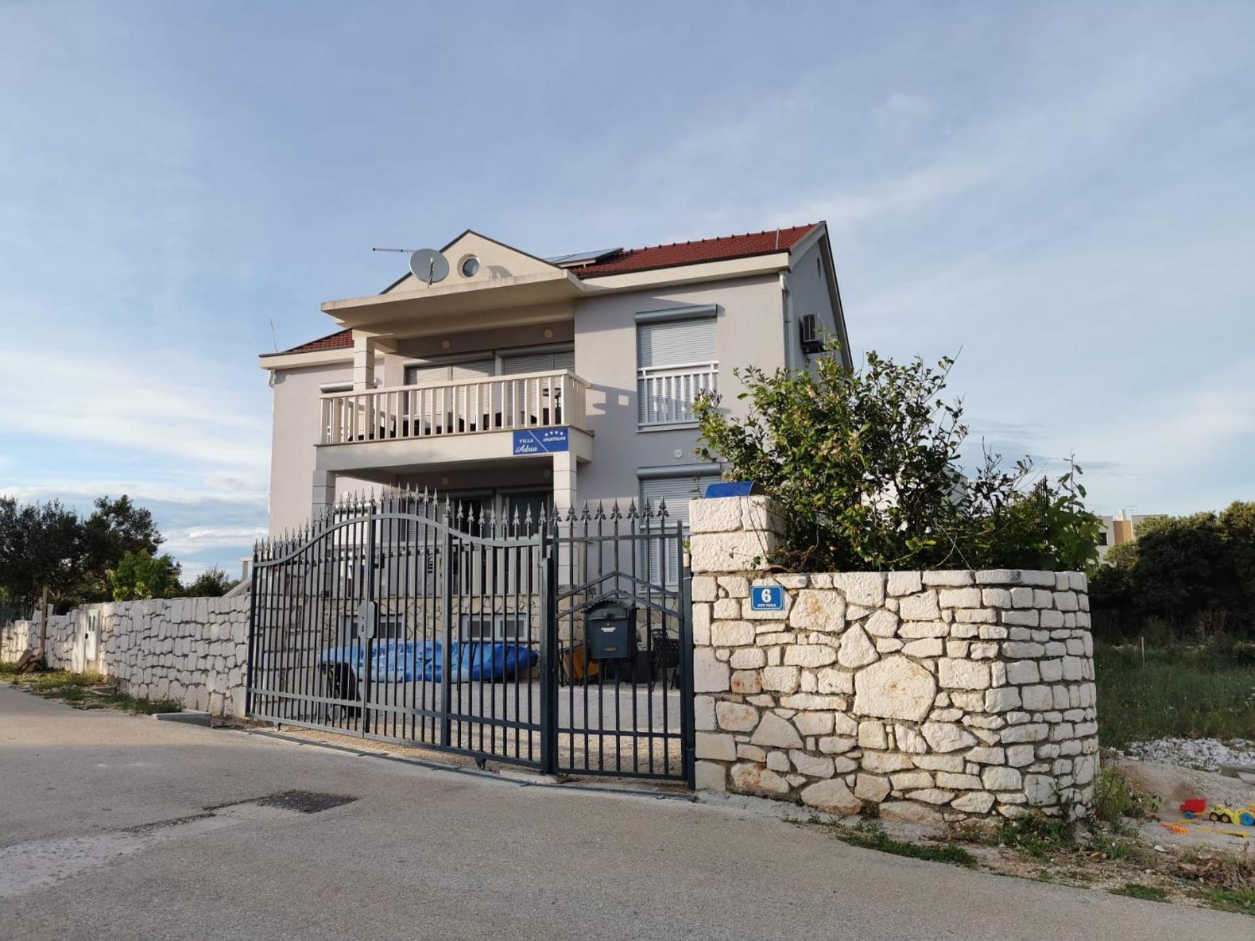 Appartement Adria *